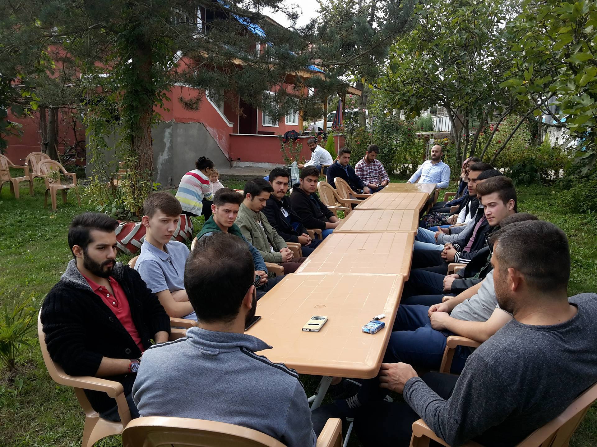 Ülkücü Gençlik Açık Havada Seminerde Buluştu