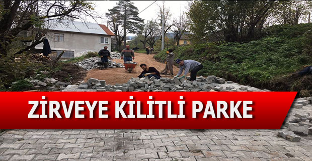Zirveye Kilitli Parke