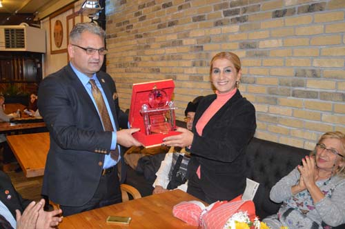 FEDERASYON BAŞKANI HENDEK’TE