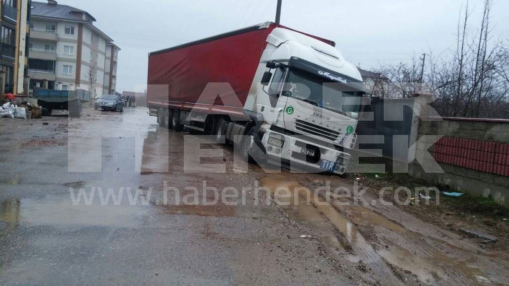 Vatandaştan Tır parkı, Yol ve inşaat atık şikayeti
