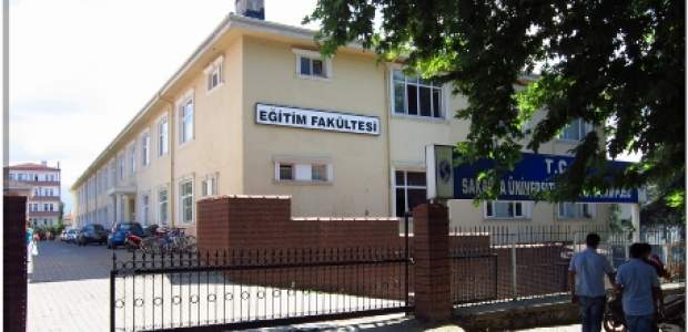 Üniversite Öğrencileri  Özel Yurtların Yarı tatilde açık olmasını istiyor
