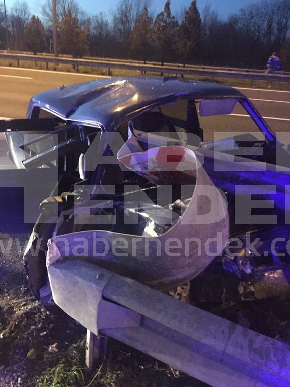 Hurdaya dönen otomobilden yaralı kurtuldu
