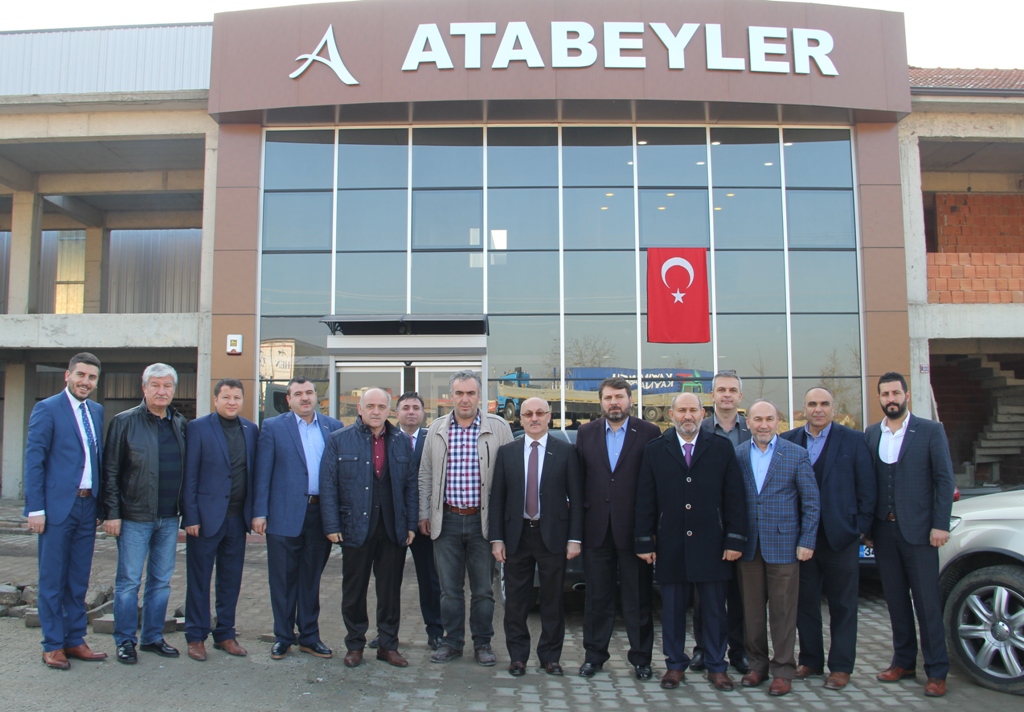 MÜSİAD Sakarya Şubesi’nden Hendek çıkarması