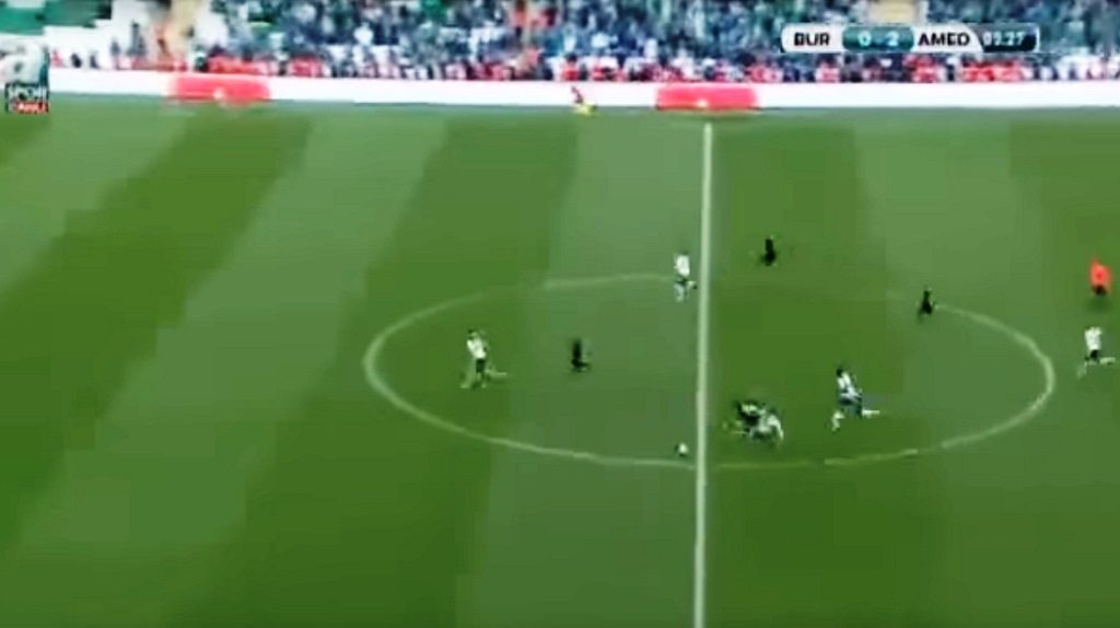 Yaşasın Kürdistana Uçan Tekme Atan Hendek Doğumlu