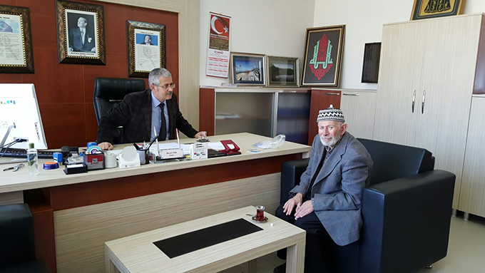 70’lik Sebahattin Amcanın okuma Azmi