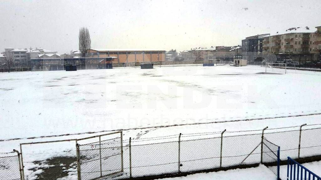 Hendek Gençlikspor Maçına Kar Engeli