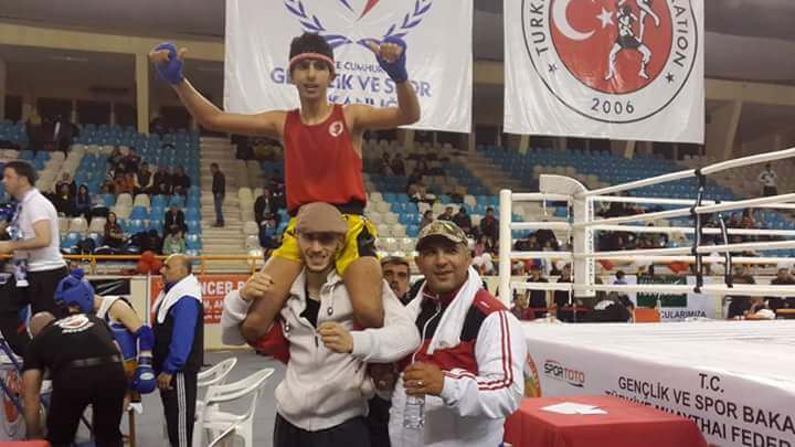 Muaythai Türkiye Şampiyonu Hendek'li