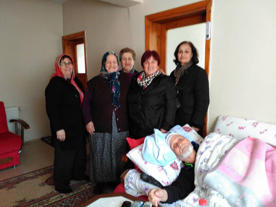 CHP Kadın Kollarından Şehit Ailelerine Ziyaret