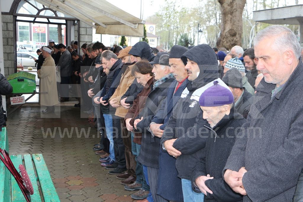 Anahtarcı Şükrü Son Yolculuğuna Uğurlandı