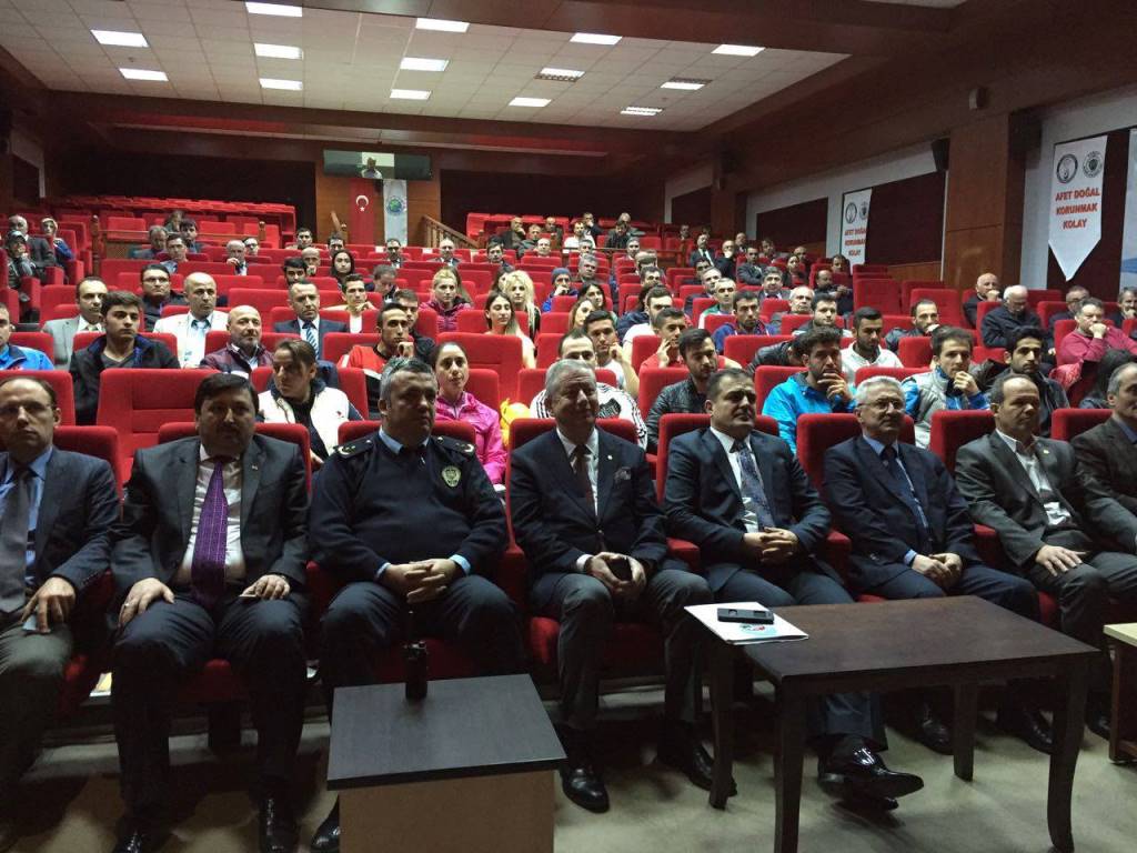 Prof.Dr. Kadirhan Sungurluoğlu Hendek’te