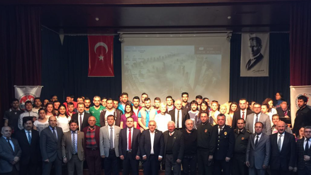 Atletizmin Duayenleri Hendek’te
