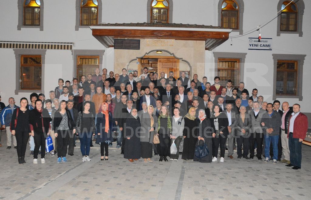 Başbuğ Alparslan Türkeş Dualarla Anıldı