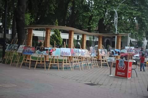 İHH’dan Resim Sergisi Ve Yetim Sofrasına Davet