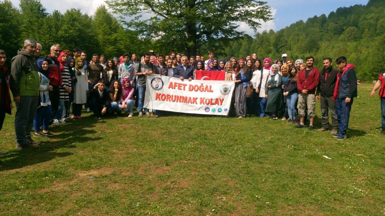 Doğaseverler 19 Mayıs Gençlik Yürüyüşünde Buluştu