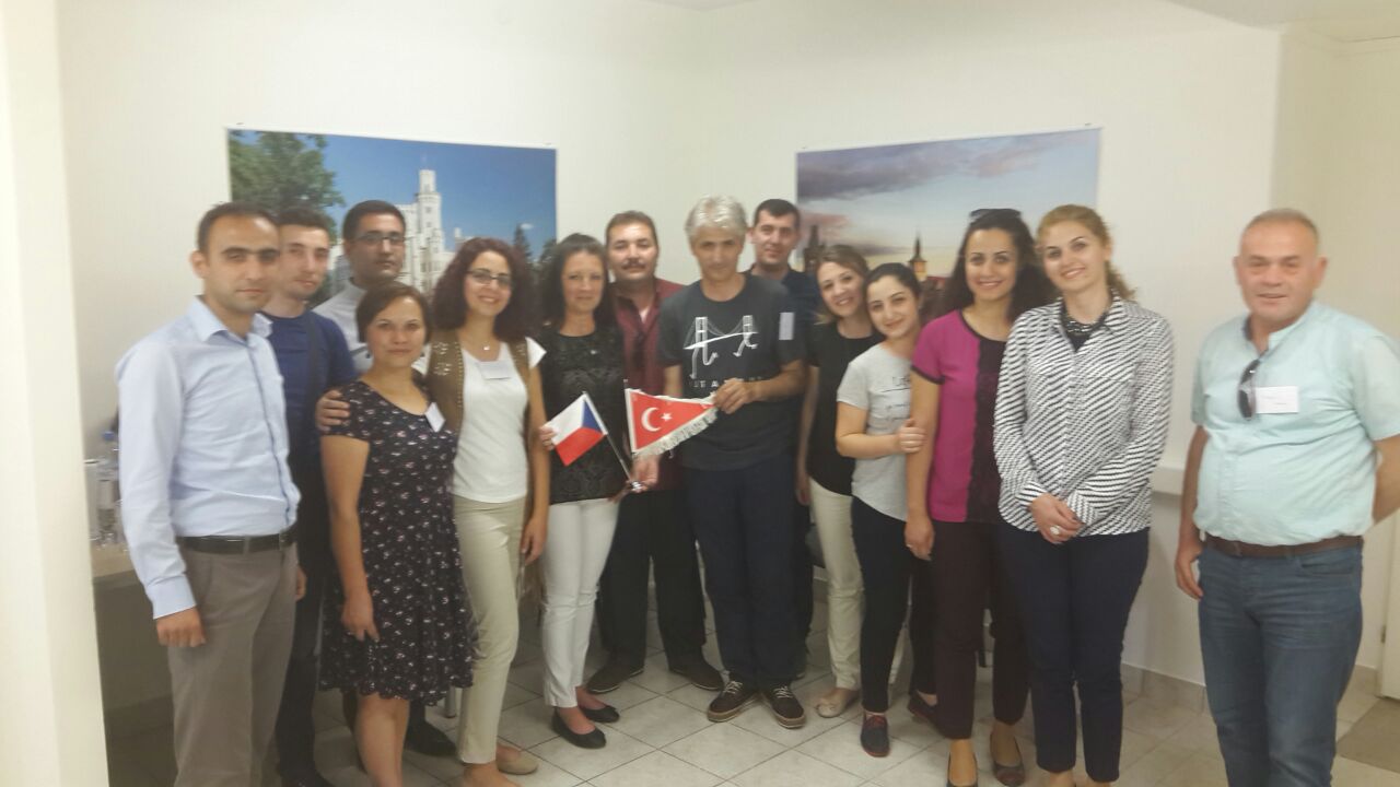Çamlıca İlkokulu Prag’da