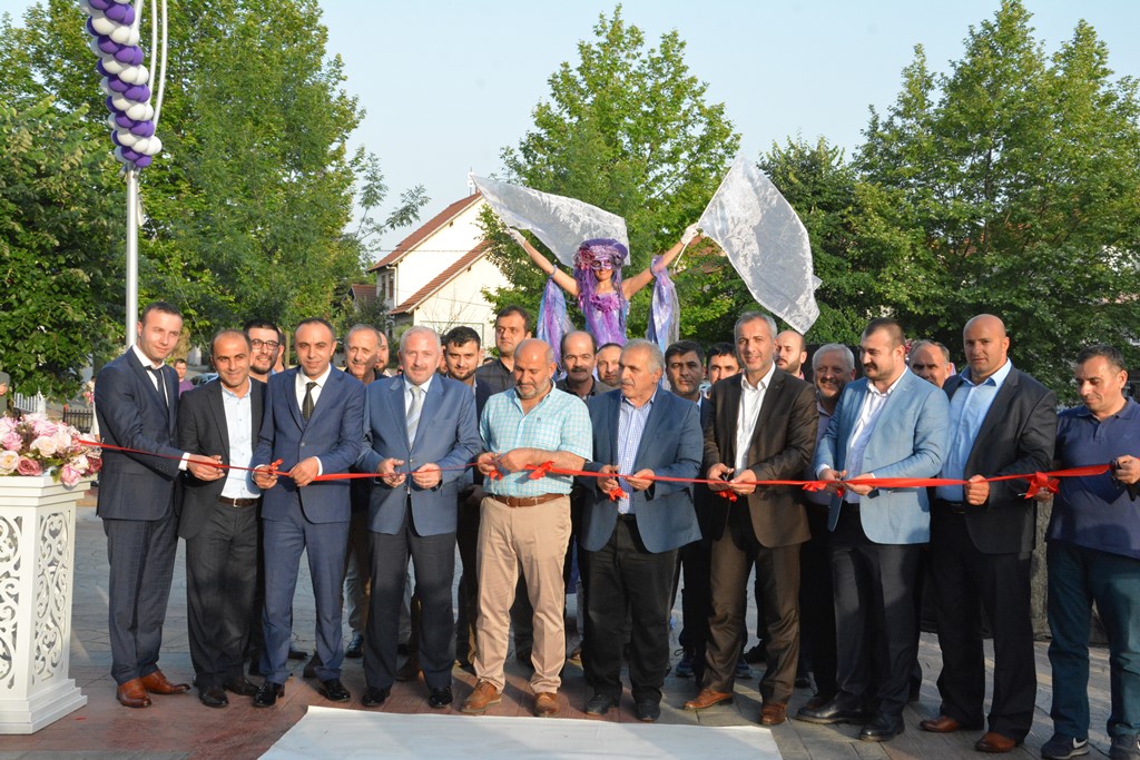 AVM Atlantis’ten Muhteşem Açılış
