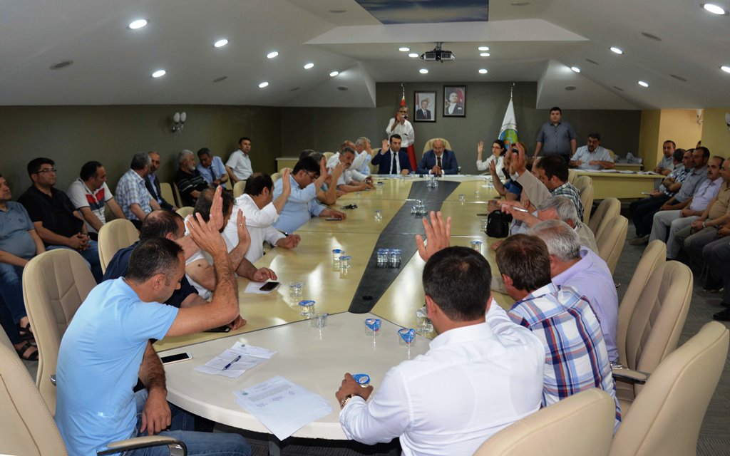 Hendek Belediye Meclisi toplandı