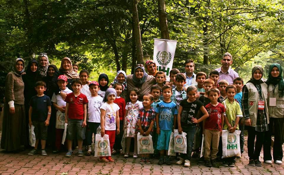 İHH Çocuklarla Uluderede Buluştu