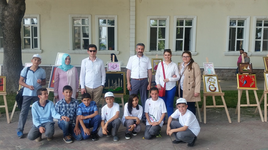 Abdurrahman Gürses İmam Hatip Ortaokulunun Sergisi İlgi Gördü