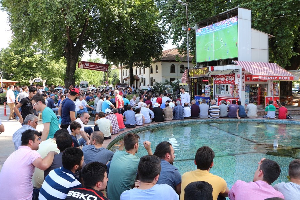 Milli Maça Yoğun İlgi