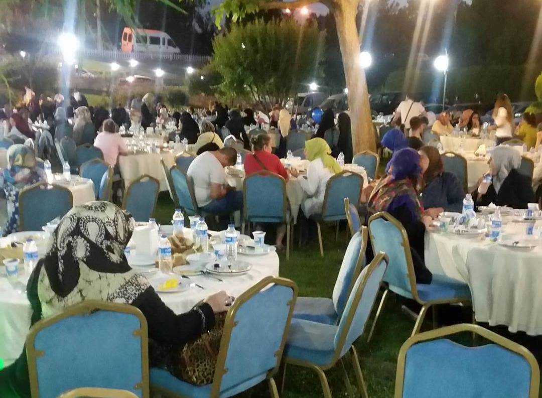 Çocuklar İHH’nın iftarında buluştu