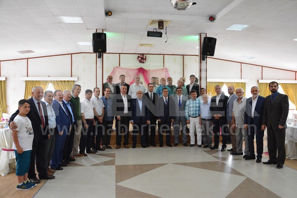 Halk Bayramlaşması Protokol Bayramlaşmasına Döndü