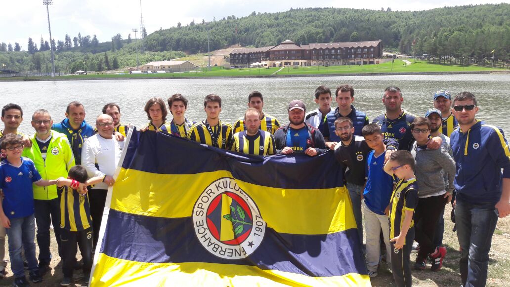 Hendek’li Fenerbahçe Taraftarları Topuk Yaylasında