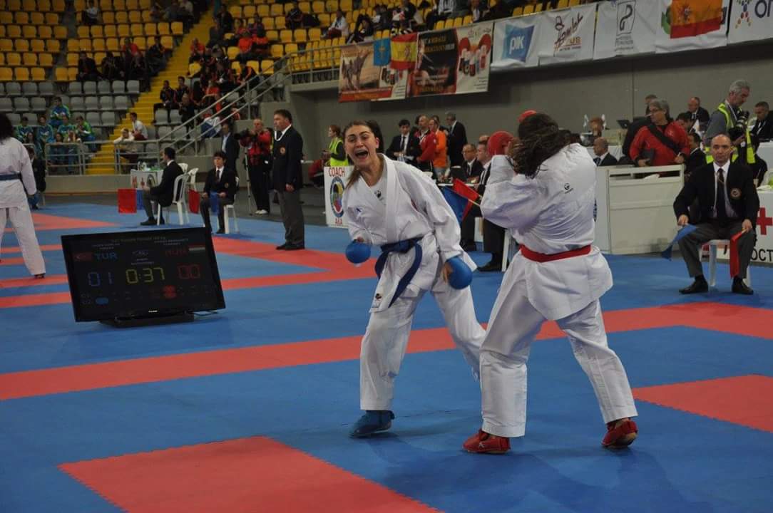 Hendek Belediyesi Karate Takımı Erzurum’a Gitmeye Hazırlanıyor