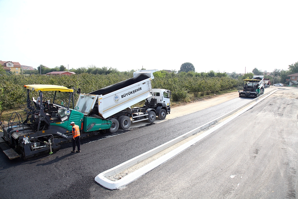 Büyükşehir Belediyesi’nden Duble yol ve kanal çalışması