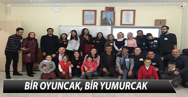 BİR OYUNCAK, BİR YUMURCAK