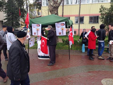 CHP Gençliğinin Açtığı Standa Saldırı