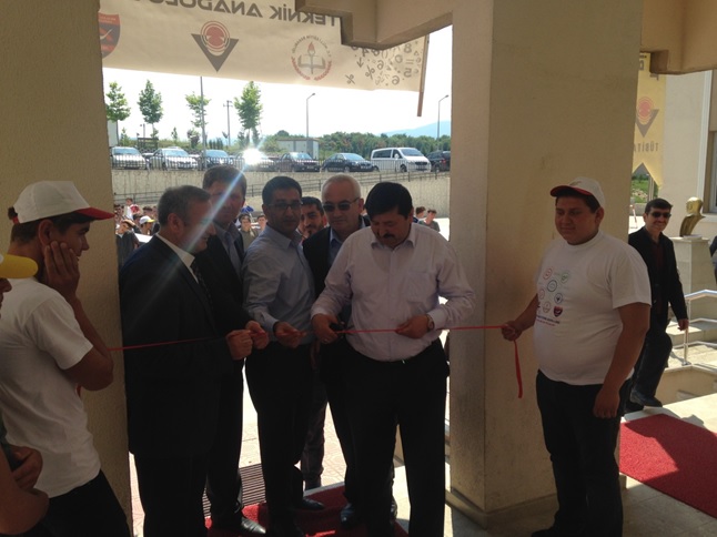 Tübitak Bilim Fuarı Ve Yılsonu Sergisi Nefes Kesti