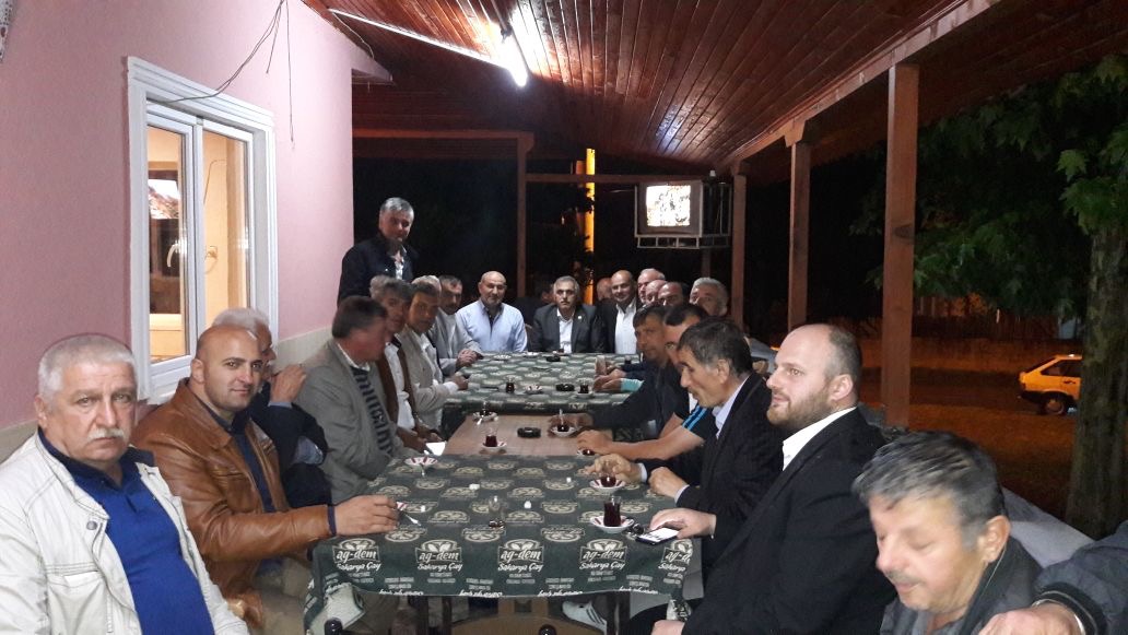 Karatoprak’ta iftar