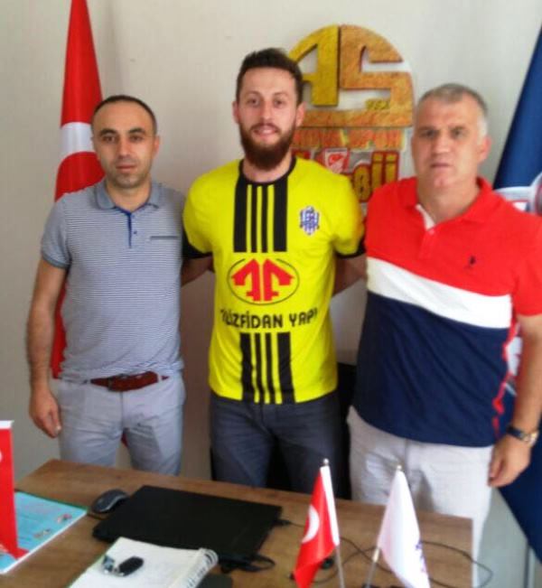 Tarık ve Cihan Akova Barışspor’da