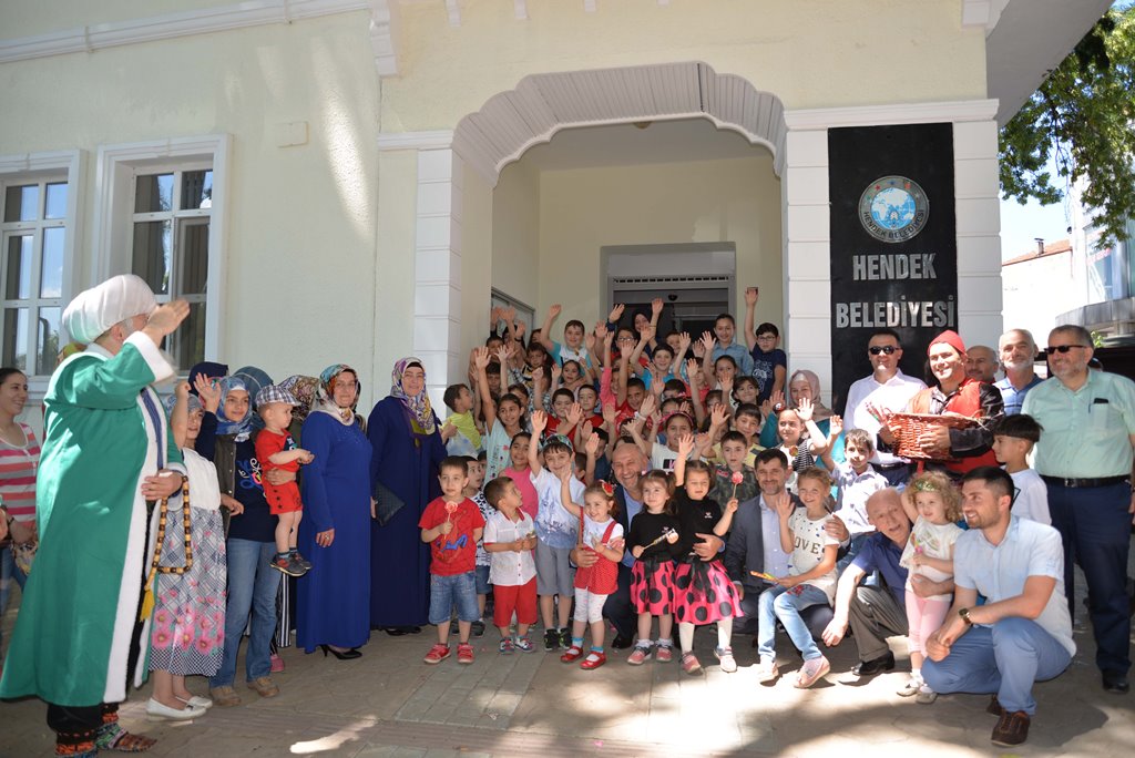 Bu Bayram En Çok Hendekli Çocuklar Eğlendi