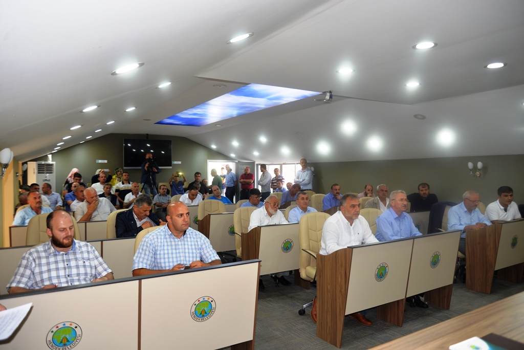 Belediye Meclis Toplantısında Protesto Ve Gerginlik