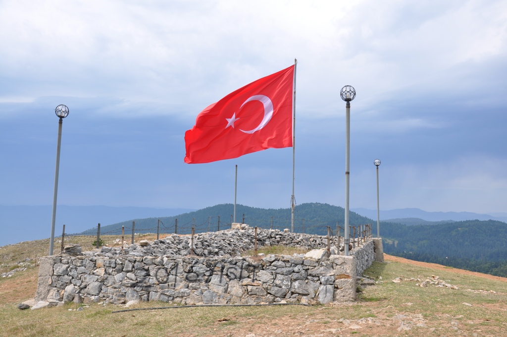 ŞEHİTLERİ ANMA PROGRAMINA DAVET