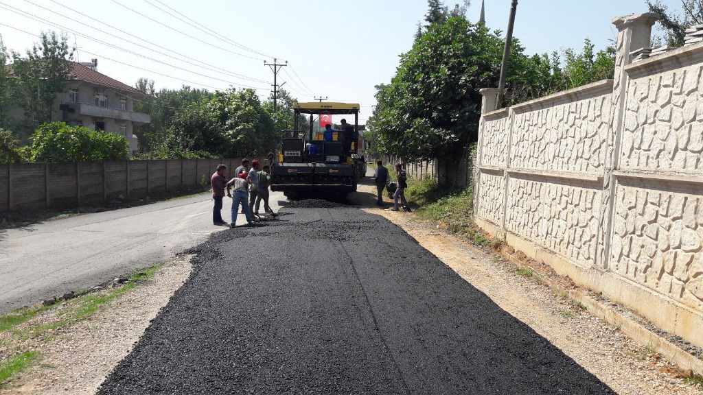 Asfalt Çalışmaları Devam Ediyor