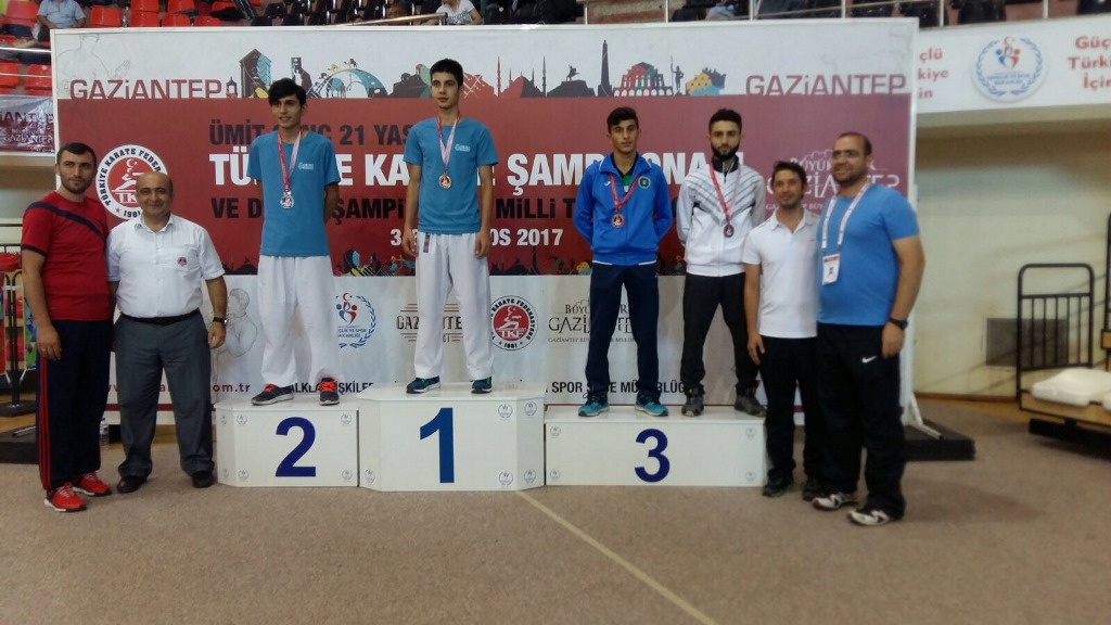 Ateş Milli takımda