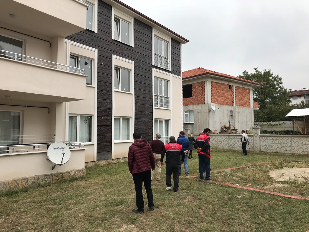 O Binadan Mühürler Söküldü