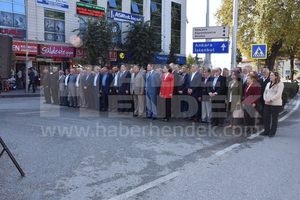 MUHTARLAR GÜNÜ HENDEK’TE KUTLANDI