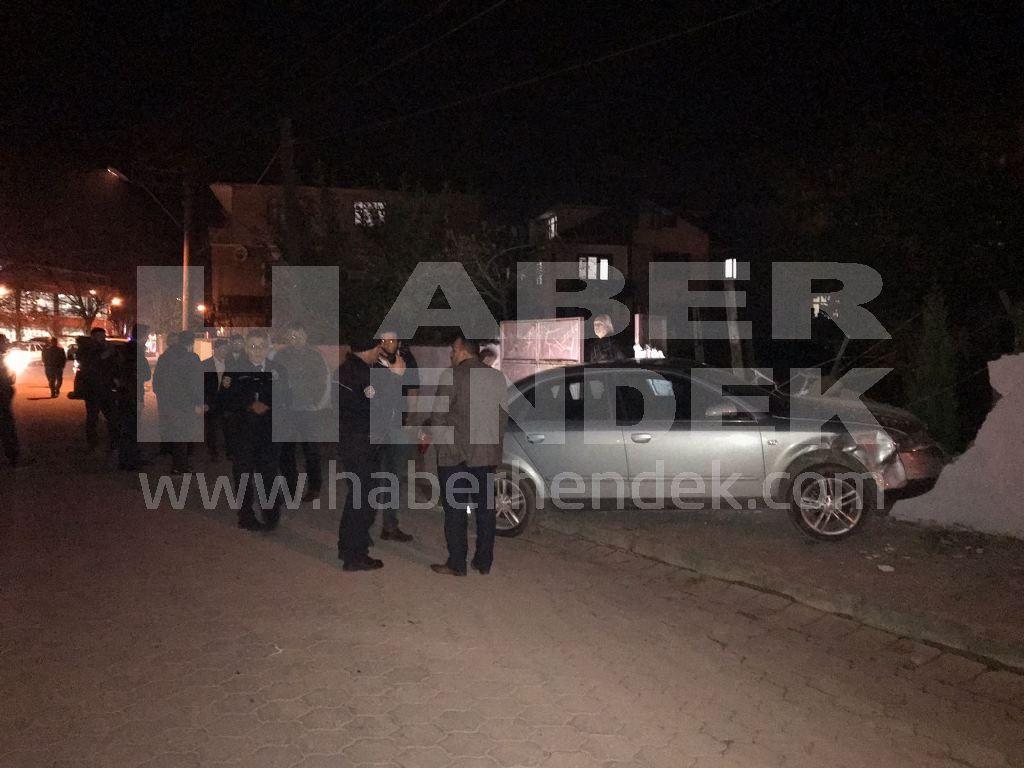 Bıçaklanan Şahıs Hastaneye Giderken Kaza Yaptı