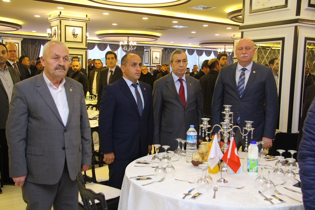 Duran ve Sunman Tavukçular Birliği Toplantısında