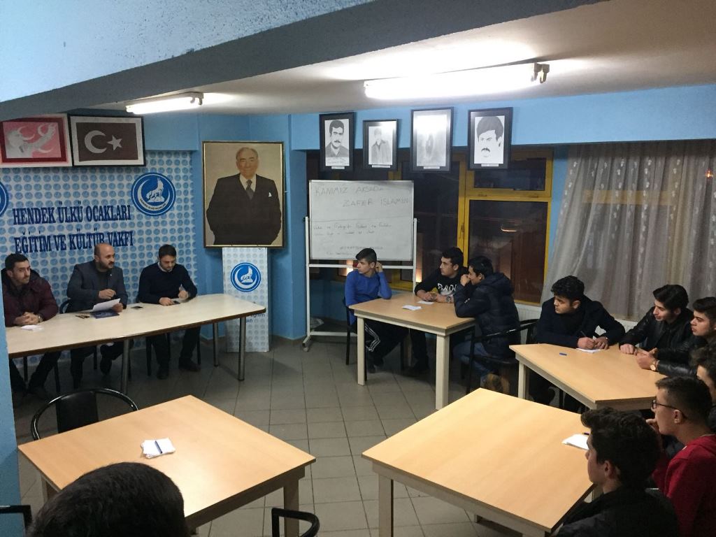 Genç Ülkücüler Bilgi Yarışmasında