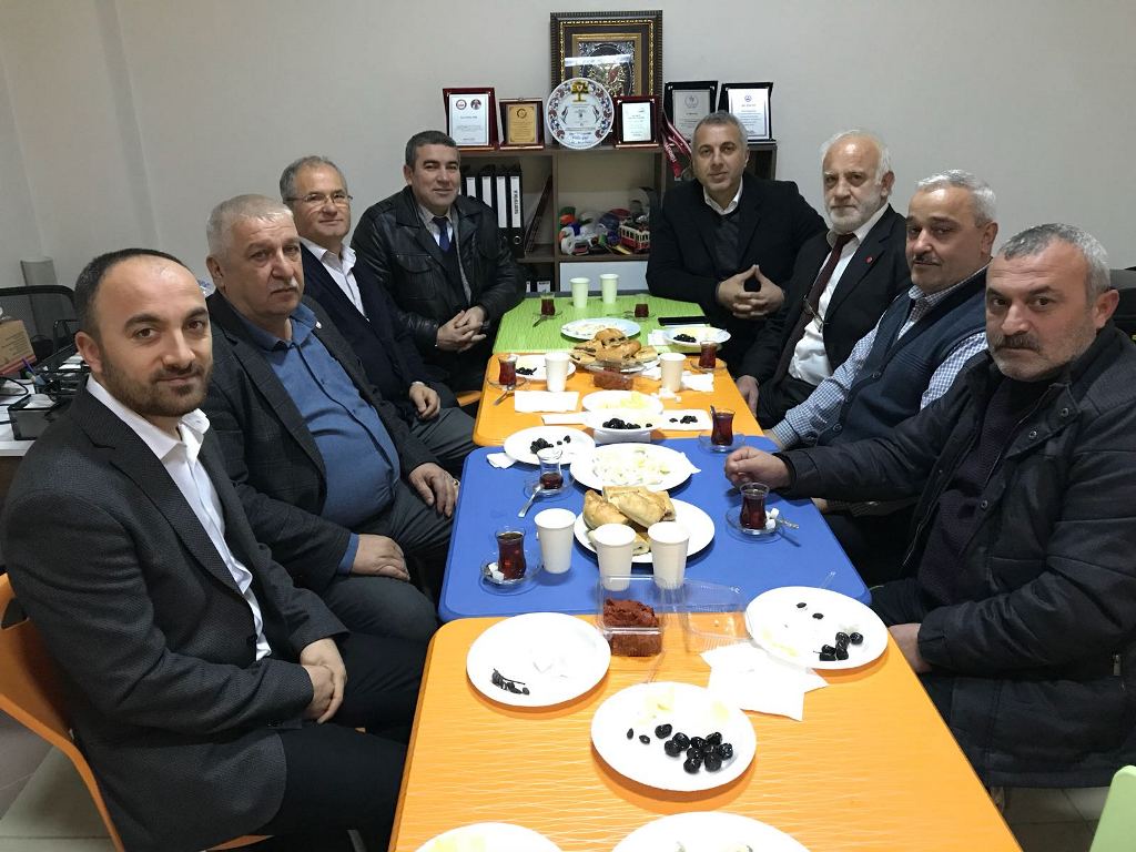 Gazeteci Kahvaltısında Bir Araya Geldiler
