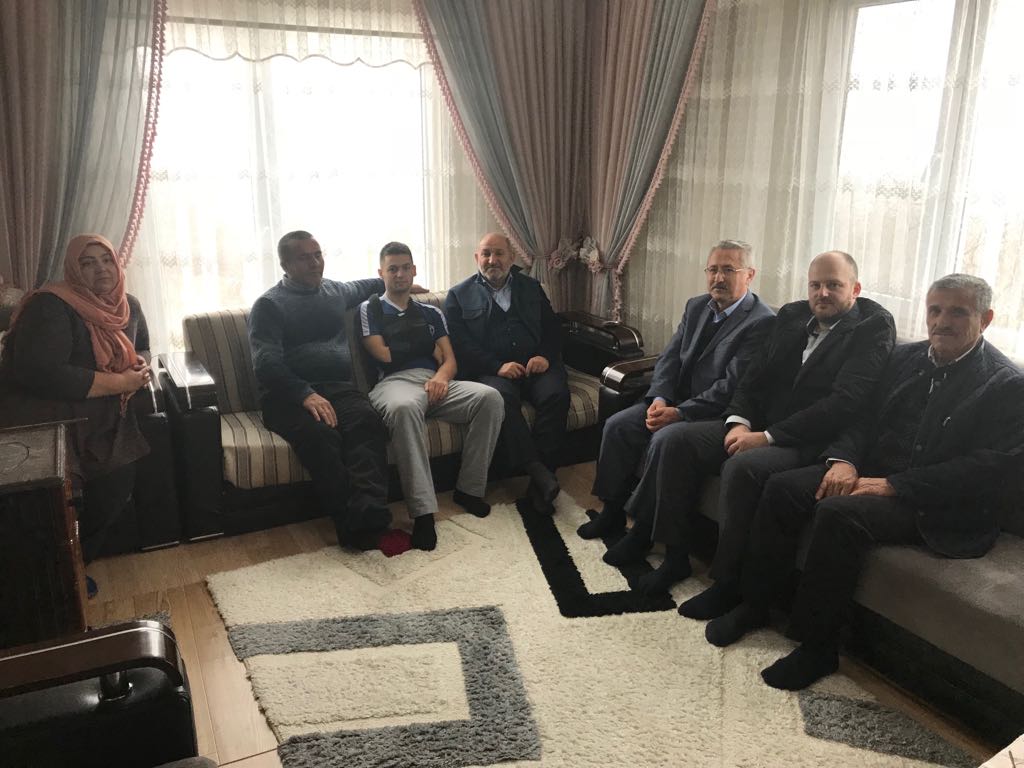 Başkan Püsküllü’den Yaralı Uzman Çavuşa Ziyaret