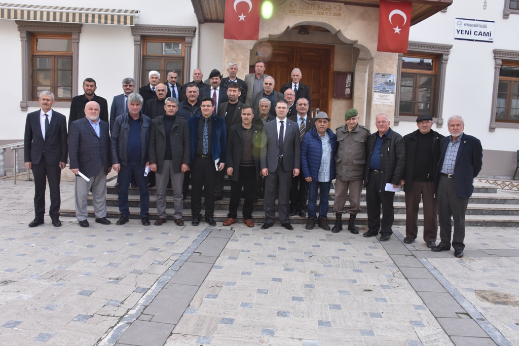 Hendekli Muhtarlarla Bilgilendirme Toplantısı Yapıldı