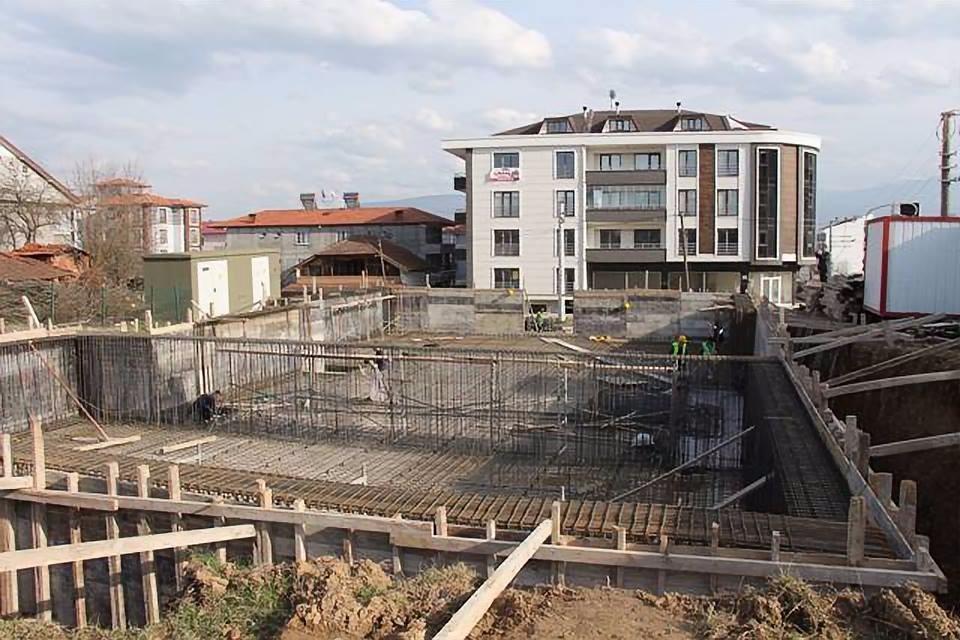 Sosyal Hizmetler binası yapımı başladı