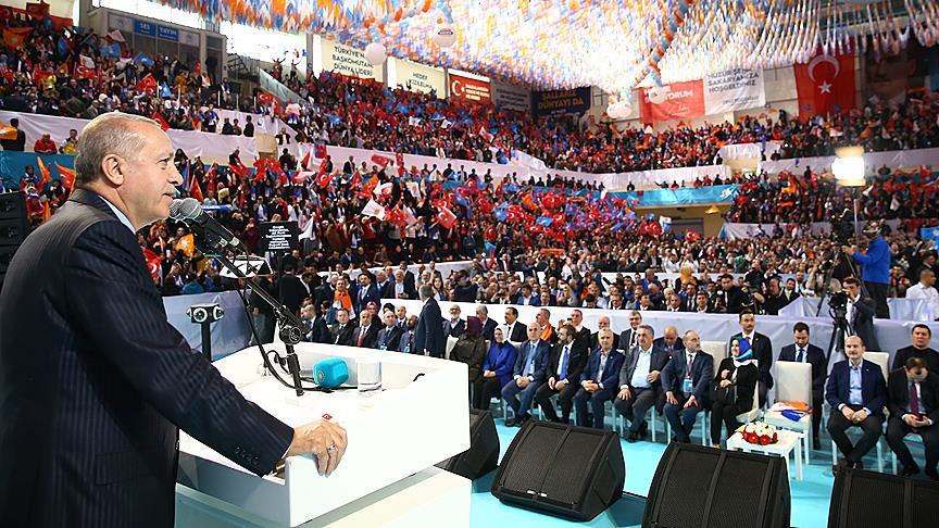 AK Parti Hendek’ten Kongre Teşekkürü