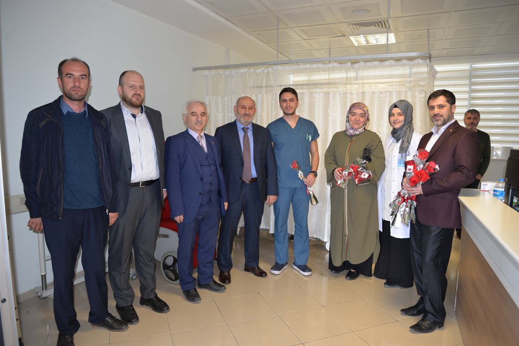 Başkan Püsküllü, Doktorların Tıp Bayramını Kutladı
